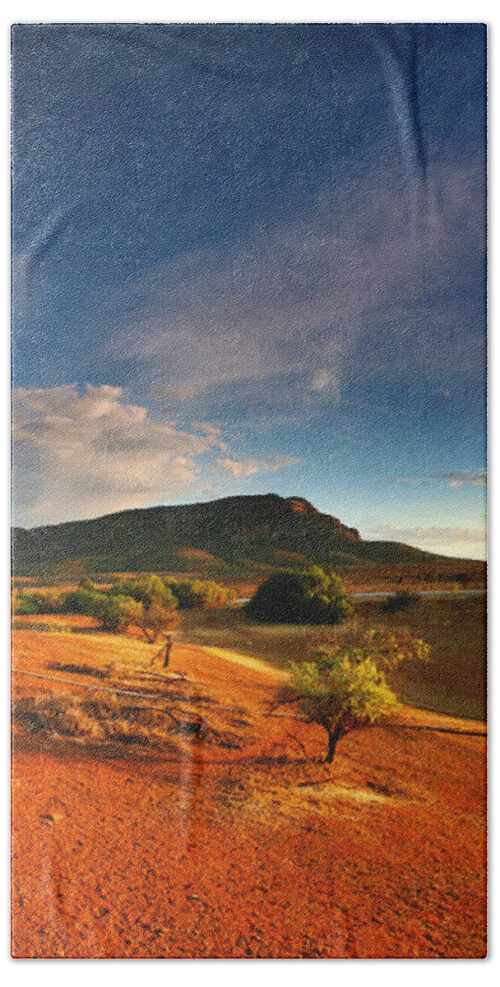 First Light on Wilpena Pound Beach Towel